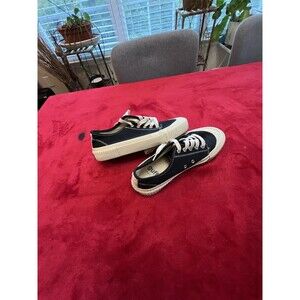 Guffy The Spicewood Black Low Top Cap Toe Canvas Sneakers Women's US 8.